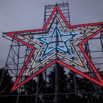 The Roanoke Star - Red white and blue - Landmarks & Historical Buildings Near Me - Roanoke, Virginia The Roanoke Star - Red white and blue - Landmarks & Historical Buildings Near Me - Roanoke, Virginia