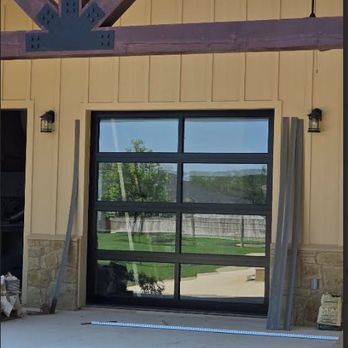 Lischer's Overhead Doors - Garage Door Services Near Me - Temple, Texas Lischer's Overhead Doors - Garage Door Services Near Me - Temple, Texas