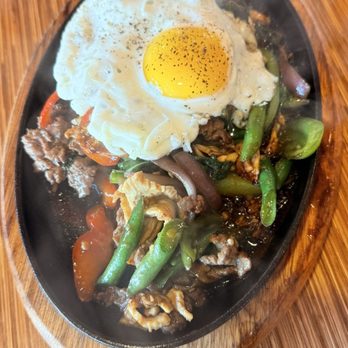 Blai - Thai Basil - Thai Near Me - Woodland Hills, California