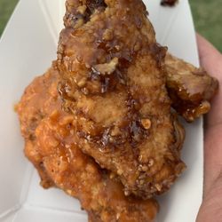Bakersfield Wing Festival - Hooters