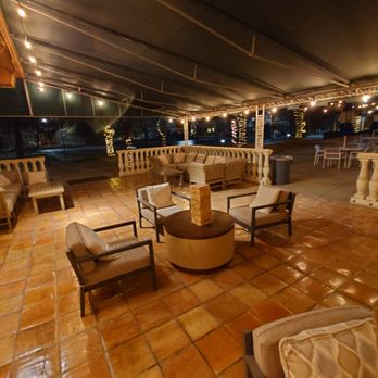 Crowne Plaza Albuquerque - Outdoor patio 2 - Hotels Near Me - Albuquerque, New Mexico Crowne Plaza Albuquerque - Outdoor patio 2 - Hotels Near Me - Albuquerque, New Mexico