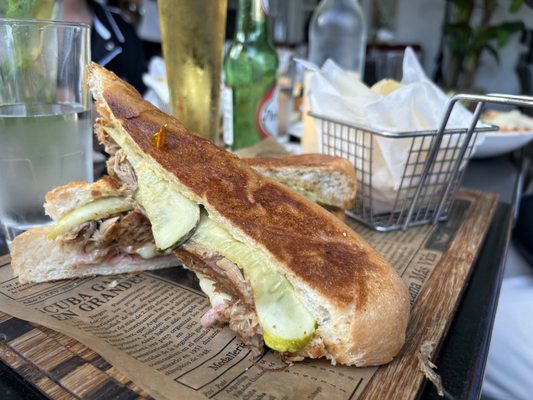 Havana 1957 | Ocean Drive (940) | Cuban Cuisine by null