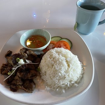 Mo Pho Mi - Kurobuta pork with rice and jasmine green tea - Vietnamese Near Me - Costa Mesa, California