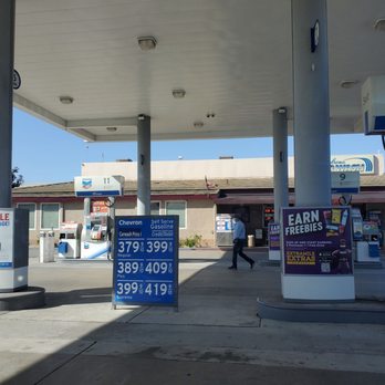 Chevron - gas pumps at a gas station - Gas Stations Near Me - Torrance, California Chevron - gas pumps at a gas station - Gas Stations Near Me - Torrance, California