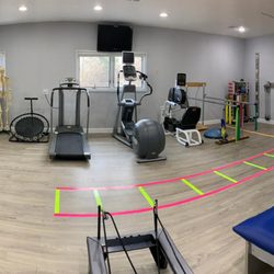 Health Plus Physical Therapy Center - Gym