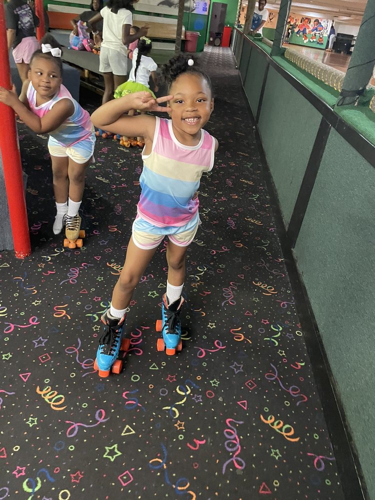 LOCKWOOD SKATING PALACE 3323 E Lockwood Dr, Houston, TX Yelp