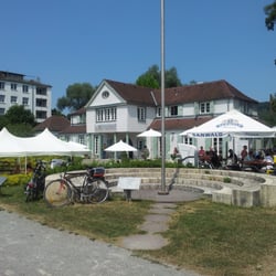 Steiner Am Fluss