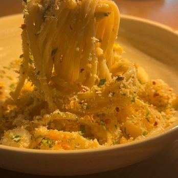 La Loba - Spanish Near Me - Seattle, Washington La Loba - Spanish Near Me - Seattle, Washington