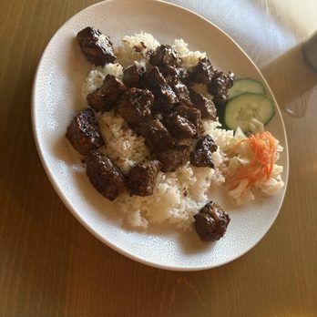 Broken Rice - Vietnamese Near Me - Honolulu, Hawaii