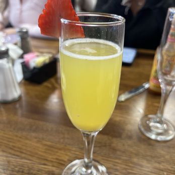 Madres Brunch - I'm still - Breakfast & Brunch Near Me - Whittier, California Madres Brunch - I'm still - Breakfast & Brunch Near Me - Whittier, California