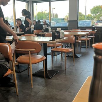 Jingle Bao - Tables inside the Resturant but no booth? - Chinese Near Me - Fresno, California