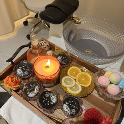 AV Nail Lounge - The tray they brought out to do my pedicure