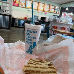 Tropical Smoothie Cafe - Chicken bacon ranch flatbread with Sunrise Sunset smoothie