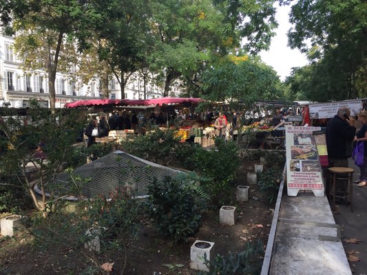 Marché Popincourt by null