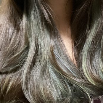 NAŌRU Beauty Salon - My hair is clearly blue and green. I did not ask for this at all. - Hair Salons Near Me - Sunnyvale, California NAŌRU Beauty Salon - My hair is clearly blue and green. I did not ask for this at all. - Hair Salons Near Me - Sunnyvale, California