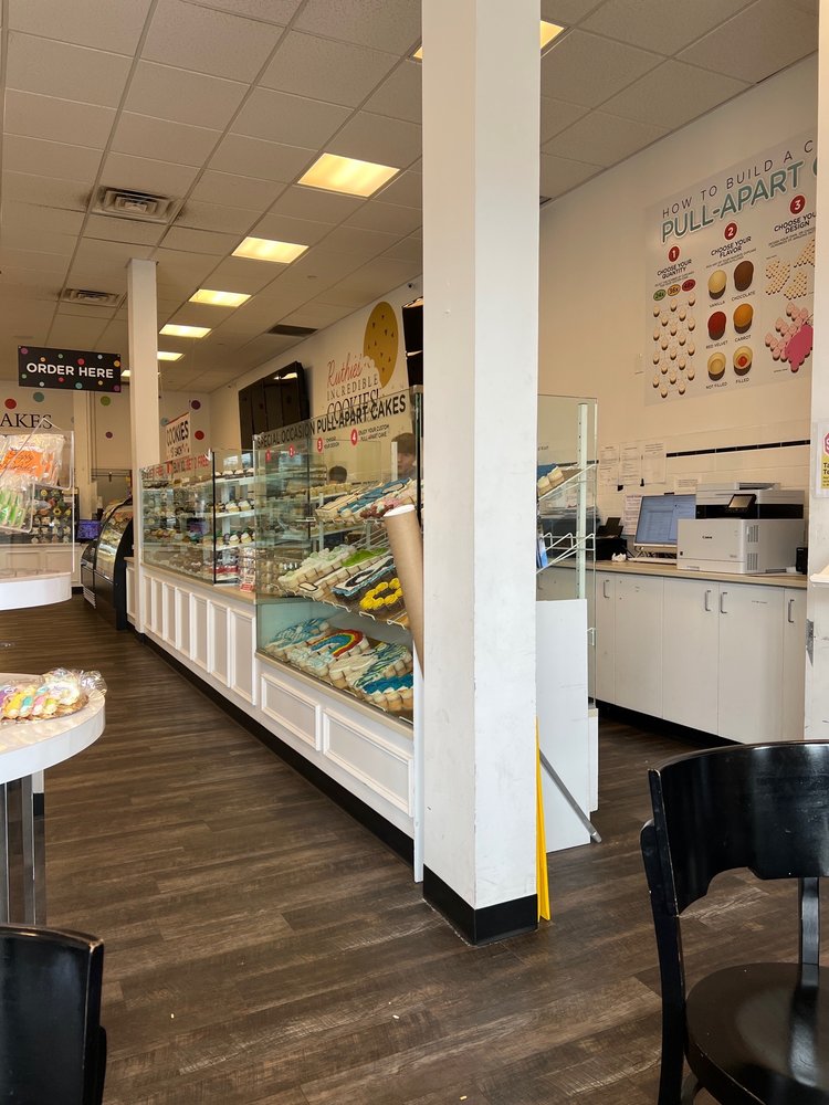 HOUSE OF CUPCAKES 205 Photos & 145 Reviews 700 Rte 3 W, Clifton