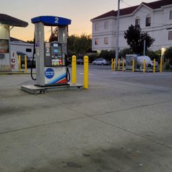 Sav-On Gas & propane