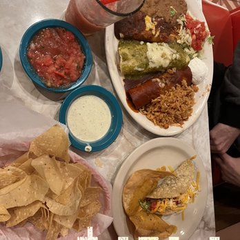 Chuy's - Taco & Enchilada Combo - Tex-Mex Near Me - Lutz, Florida Chuy's - Taco & Enchilada Combo - Tex-Mex Near Me - Lutz, Florida
