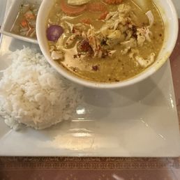 C3. Yellow Curry Dinner With chicken off the regular menu. Comes with cucumber salad. C3. Yellow Curry Dinner With chicken off the regular menu. Comes with cucumber salad.