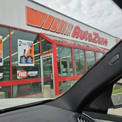 AutoZone - The store's facade.....