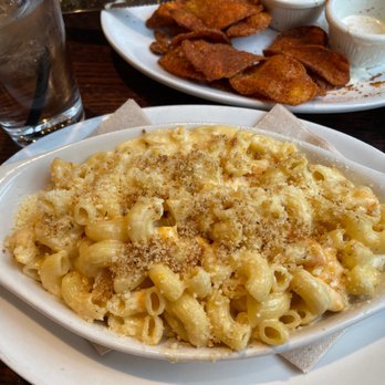 Henry's Tavern - Good ole Mac and cheese - New American Near Me - Denver, Colorado Henry's Tavern - Good ole Mac and cheese - New American Near Me - Denver, Colorado