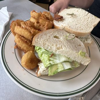 Harry's Coffee Shop - Chicken salad sandwich - Breakfast & Brunch Near Me - Del Mar, California