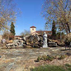 St Thomas the Apostle Catholic Church
