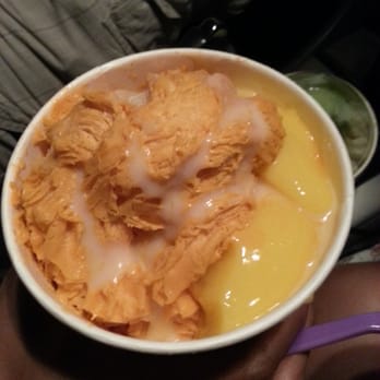 Salju Dessert - Thai tea with egg pudding, boba hidden on the bottom. Full of flavor - Desserts Near Me - Alhambra, California