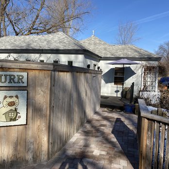 PURR - Business entrance - Pet Boarding Near Me - Boise, Idaho PURR - Business entrance - Pet Boarding Near Me - Boise, Idaho
