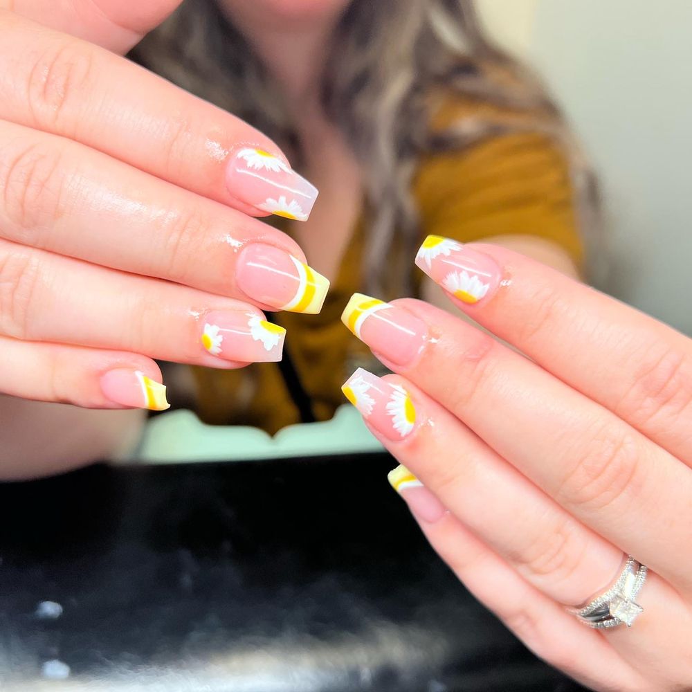 RICKI NAILS 24 Photos 10406 Silverdale Way NW, Silverdale