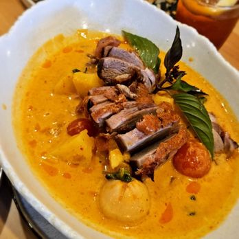 Manon - Duck Curry - Thai Near Me - Fullerton, California