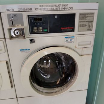 Seaside Laundromat and more - $6 20lb washer - Laundromat Near Me - Holmes Beach, Florida Seaside Laundromat and more - $6 20lb washer - Laundromat Near Me - Holmes Beach, Florida