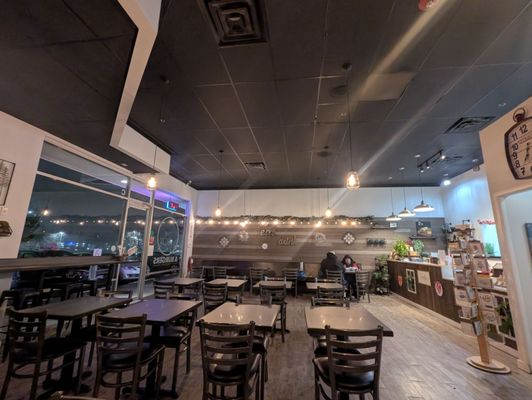 The Box & Burgers Eatery by null