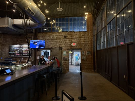 Hunter-Gatherer Brewery by null