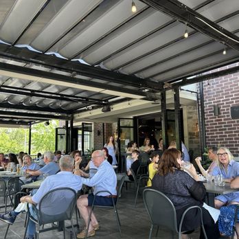 Joia on Main - Patio - Italian Near Me - Newmarket, Ontario Joia on Main - Patio - Italian Near Me - Newmarket, Ontario