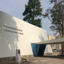 Teatro Armando Gonzaga - Entrada