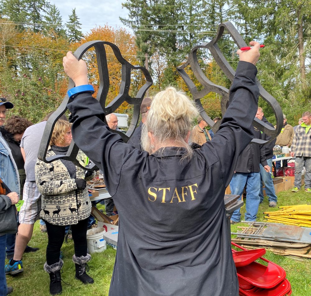 MERCURY AUCTIONS 153 Sturdevant Rd, Chehalis, Washington Auction