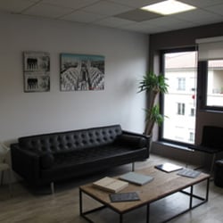 Clinique Dentaire Bayard Tonkin - Salle d'attente
