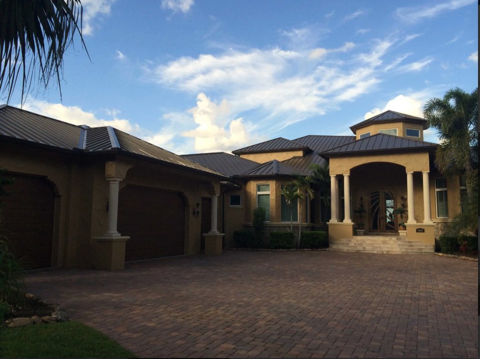 Slide of G & G Roofing