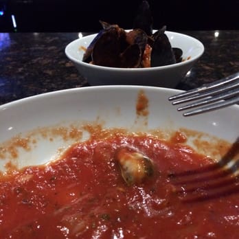 Lina Linguini's - Mussels in marinara. Not the best I've had, but no complaints at all. - Italian Near Me - St. Catharines, Ontario