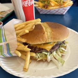 Circle T Drive-In - Jumbo Burger (1/4 Lb)