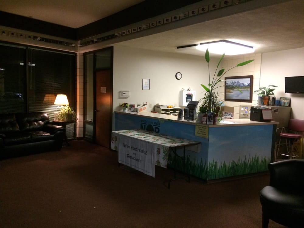 RASMUSSEN SENIOR ADULT CENTER Updated October 2024 115 E Roberts Ln