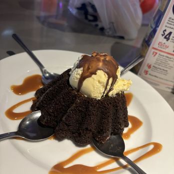 Chili's - Molten Chocolate Cake - American Near Me - Concord, California Chili's - Molten Chocolate Cake - American Near Me - Concord, California