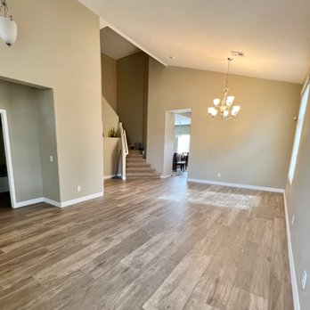 Paradise Tile & Natural Stone - a hardwood floor in a home - Carpet Installation Near Me - Phoenix, Arizona Paradise Tile & Natural Stone - a hardwood floor in a home - Carpet Installation Near Me - Phoenix, Arizona