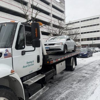 Reliable Towing Service - Cold day, no heat, and the car wouldn't start -- we arrived fast and got them to their destination safely. Happy customer! - Towing Near Me - Harwood Heights, Illinois Reliable Towing Service - Cold day, no heat, and the car wouldn't start -- we arrived fast and got them to their destination safely. Happy customer! - Towing Near Me - Harwood Heights, Illinois