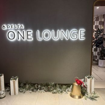Delta One Lounge - Airport Lounges Near Me - Los Angeles, California Delta One Lounge - Airport Lounges Near Me - Los Angeles, California