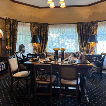 Merlot House - Hotels Near Me - Napa, California