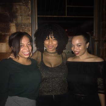 Divas Beauty Salón - Super curly hair - Hair Salons Near Me - Jamaica, New York Divas Beauty Salón - Super curly hair - Hair Salons Near Me - Jamaica, New York
