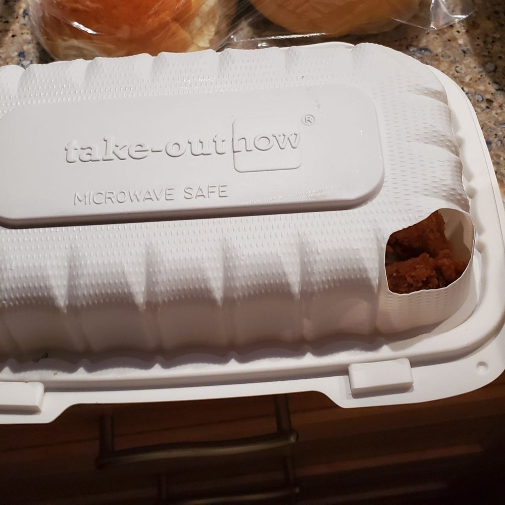 Ramen 101 - Closed container for the fried chicken showing the hole cut into the one corner to let the hot fried food 'breath.' - Ramen Near Me - Dublin, California