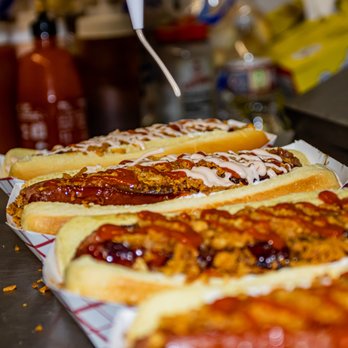 True Dog Houston - hotdogs with chili and cheese on buns - Halal Near Me - Houston, Texas True Dog Houston - hotdogs with chili and cheese on buns - Halal Near Me - Houston, Texas